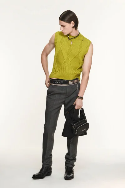Look 12